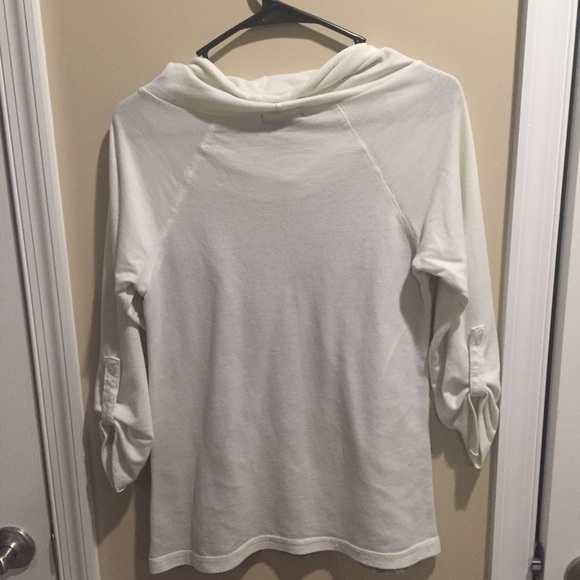 White and grey sweatshirt, super comfy!! - Picture 2 of 2